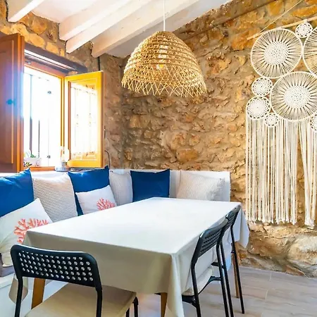 Casa Castillo. * דניה